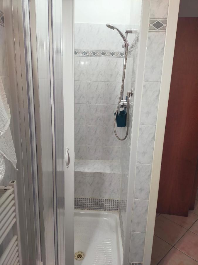 La Casina Di Borgo Apartment บอร์โก ซาน ลอเรนโซ ภายนอก รูปภาพ